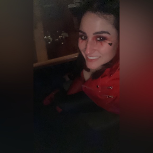 Meet your Posher, Dani - Picture 8 of 10